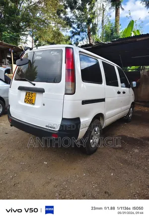 Toyota TownAce 2006 White