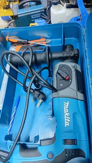 800w Makita Rotary Hammer/Professional Rotary Hammer