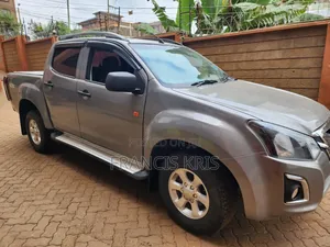 Isuzu D-MAX 2022 Gray