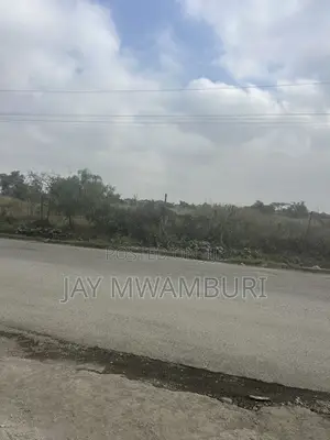 1 Acre Touching Tarmac Katani