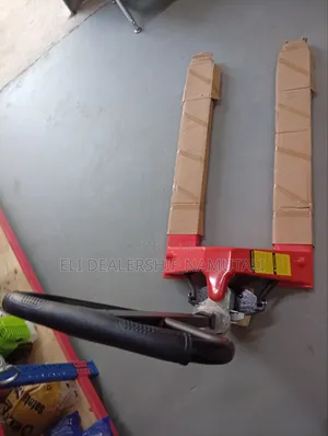 Heavy Duty Wide Pallet Truck 3000kg