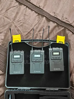 BOYA BY-WM8 Pro- UHF Dual-Channel Wireless Microphone System Used