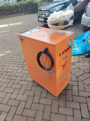 Garage Car Wash and Detailing Site Users Steam Washer Machine Sunshine