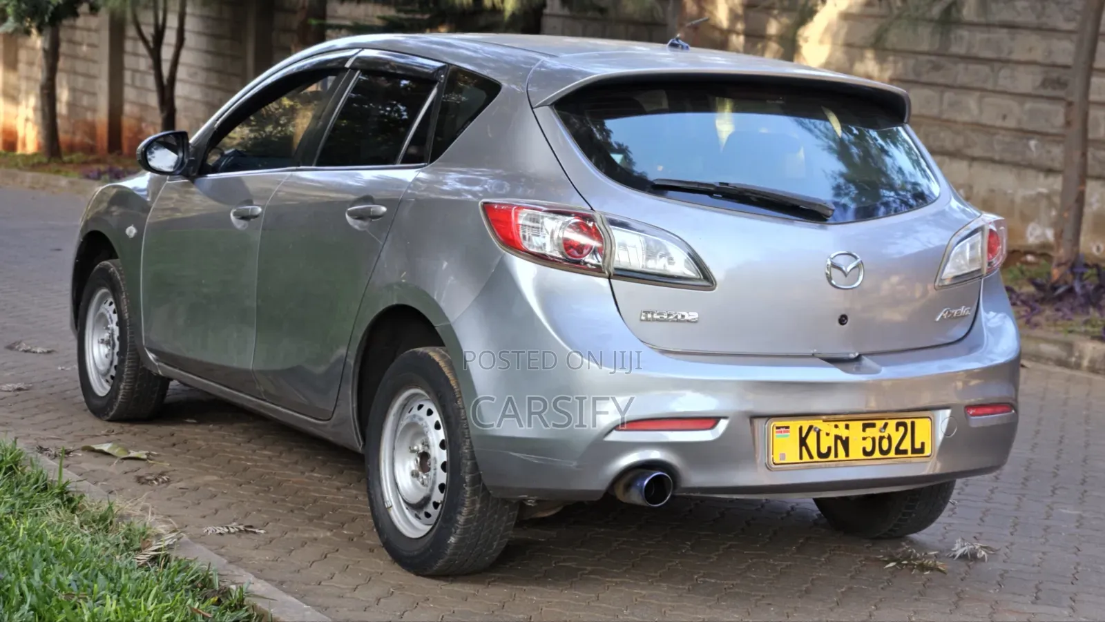 Mazda Axela 2010 Silver