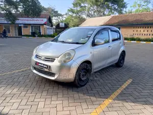 Toyota Passo 2013 Silver