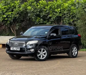 Toyota Vanguard 2010 Black