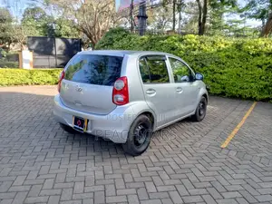 Toyota Passo 2013 Silver