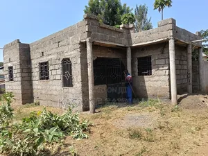 3bdrm Farm House in Tikondo, Kimana for sale