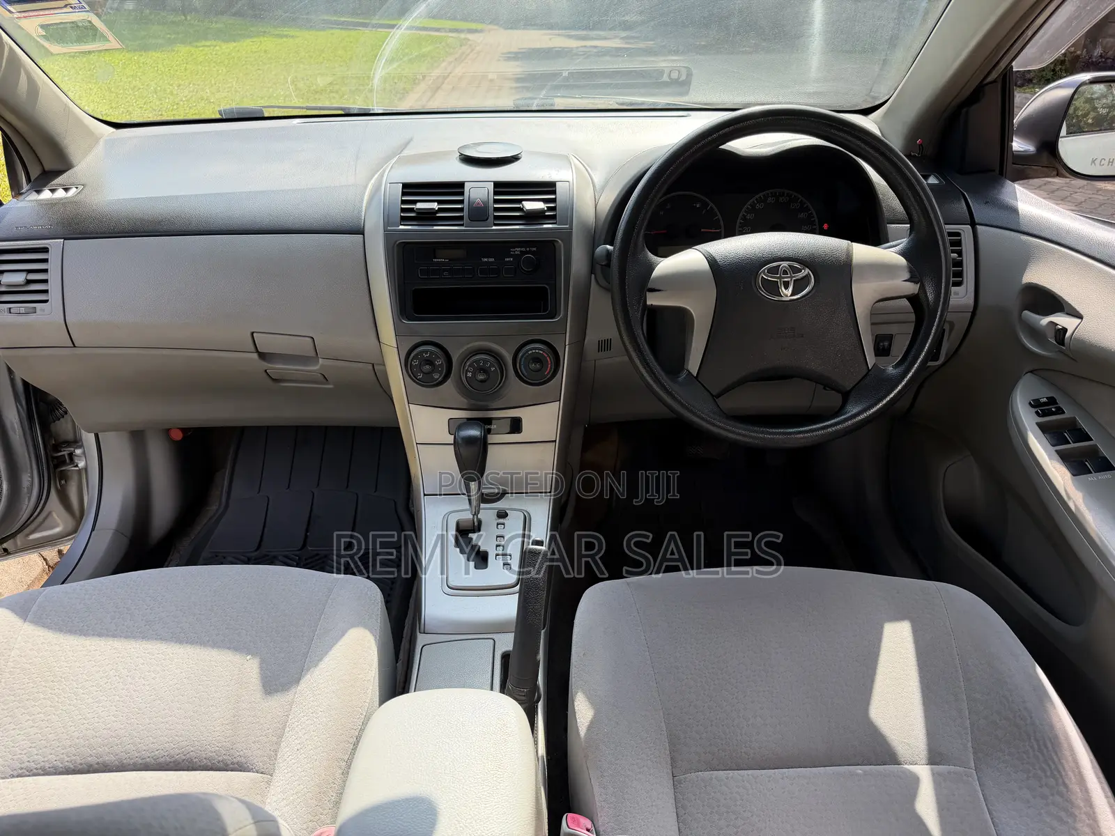 Toyota Axio 2009 Silver