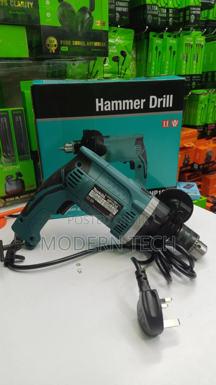 Makita 1630 Hummer Drill 710w