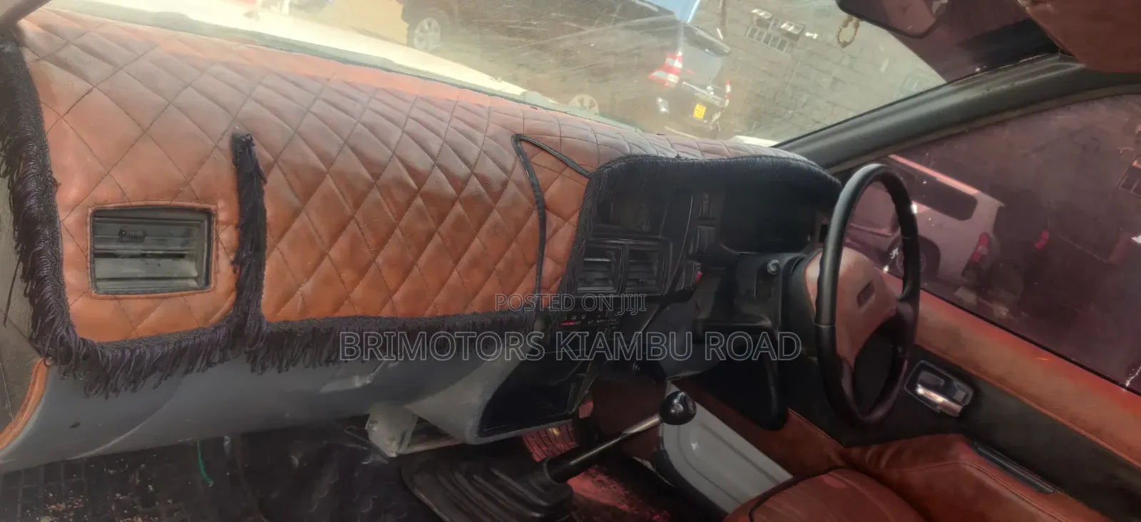 Isuzu Tougher 2002 White