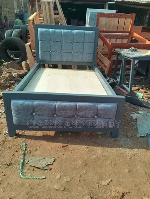 4x6 Grey Mocket Bed