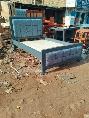 4x6 Grey Mocket Bed