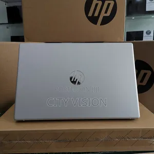 New Laptop HP 8GB Intel Core Ultra 5 SSD 512GB