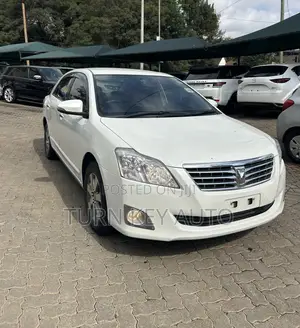 Toyota Premio 1.5 FWD 2016 White