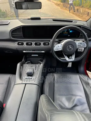 Mercedes-Benz GLE-Class 2020 Red