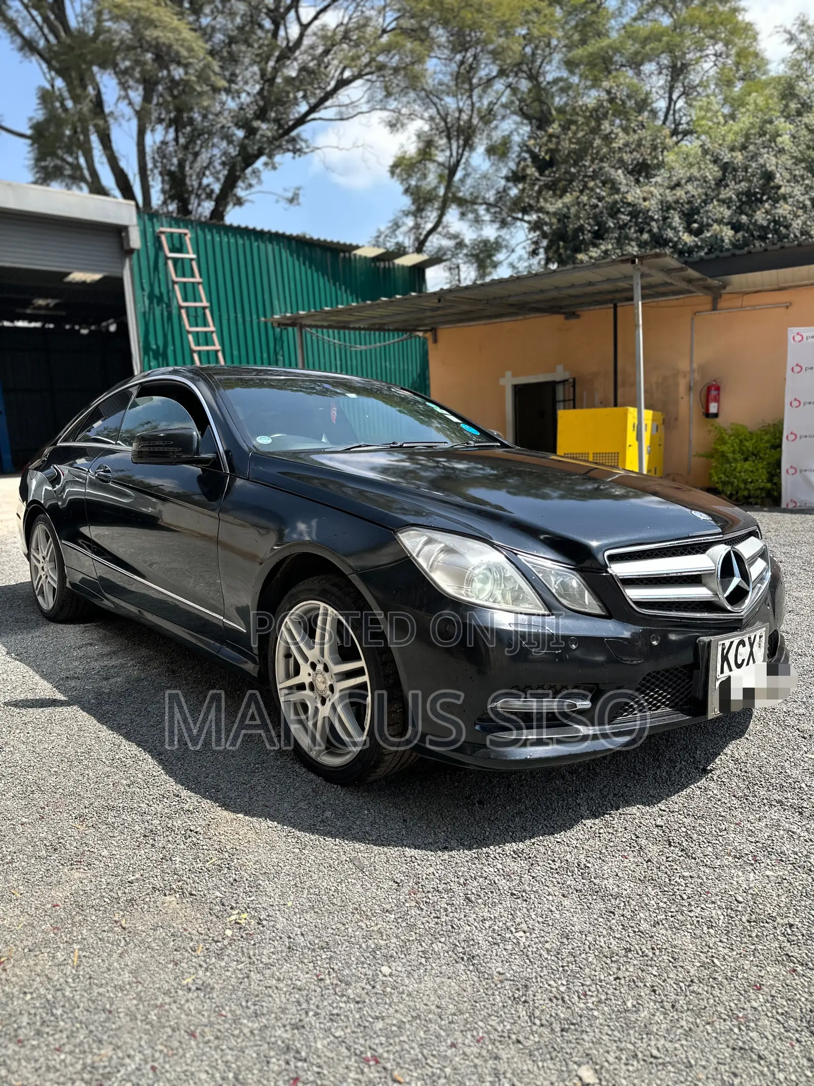 Mercedes-Benz E250 2012 Black