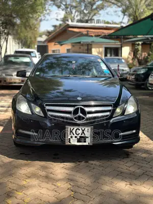 Mercedes-Benz E250 2012 Black