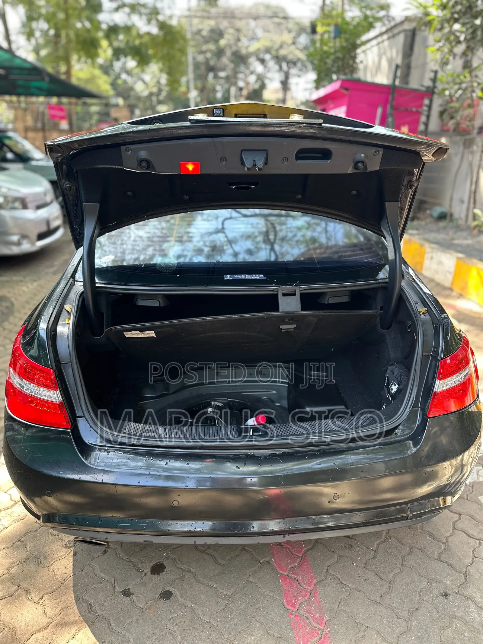 Mercedes-Benz E250 2012 Black