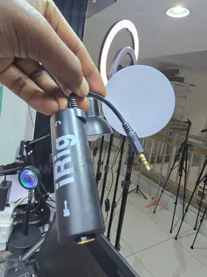 iRig Guitar Recording Adapter for iOS Android Smartphones