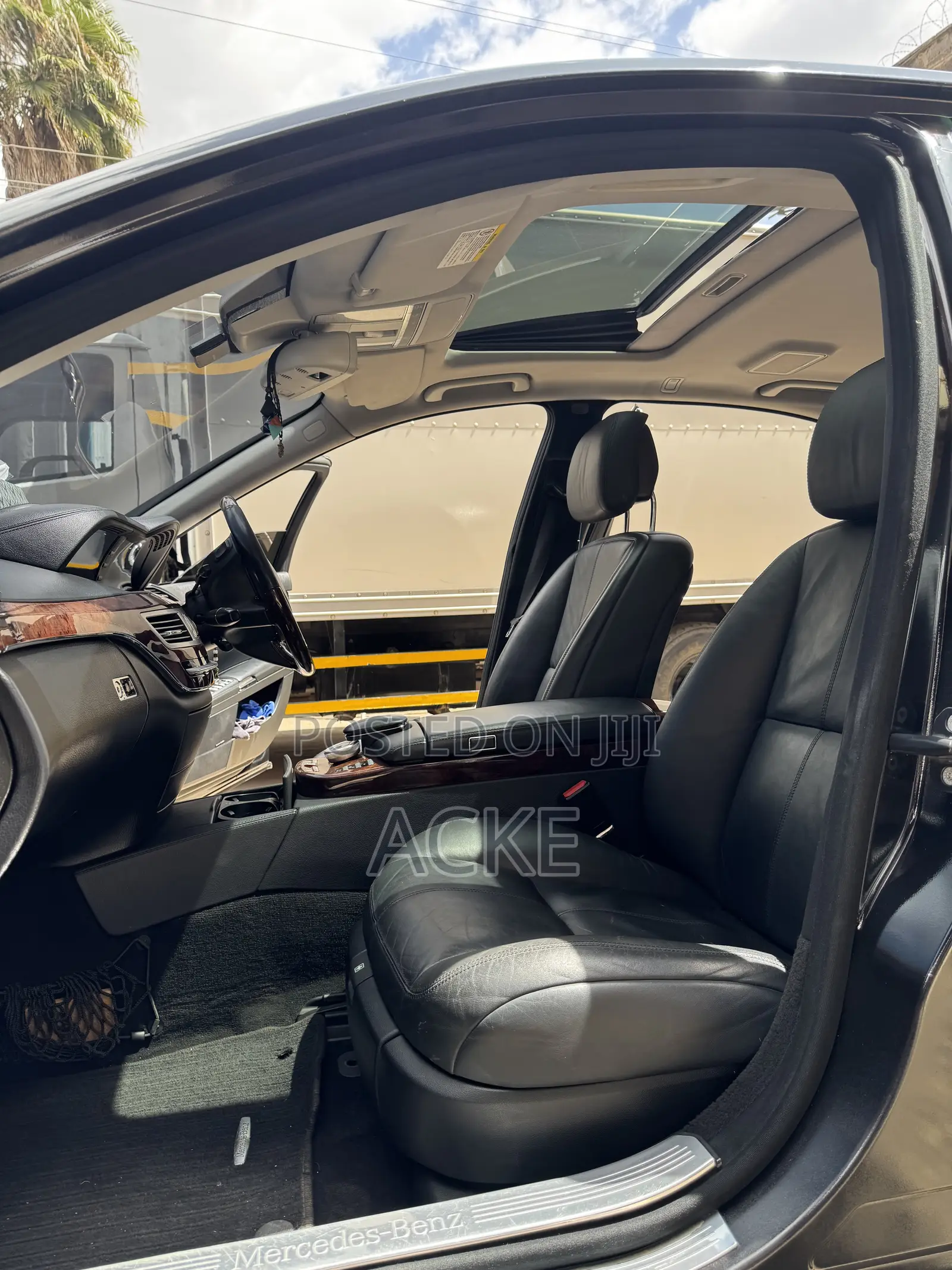 Mercedes-Benz S-Class 2007 Black