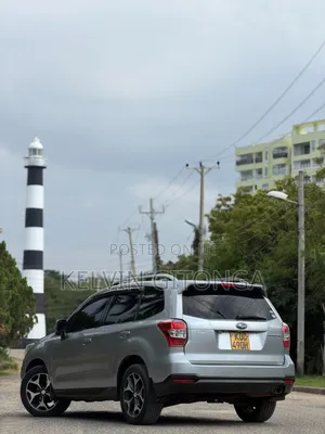 Subaru Forester 2014 Silver