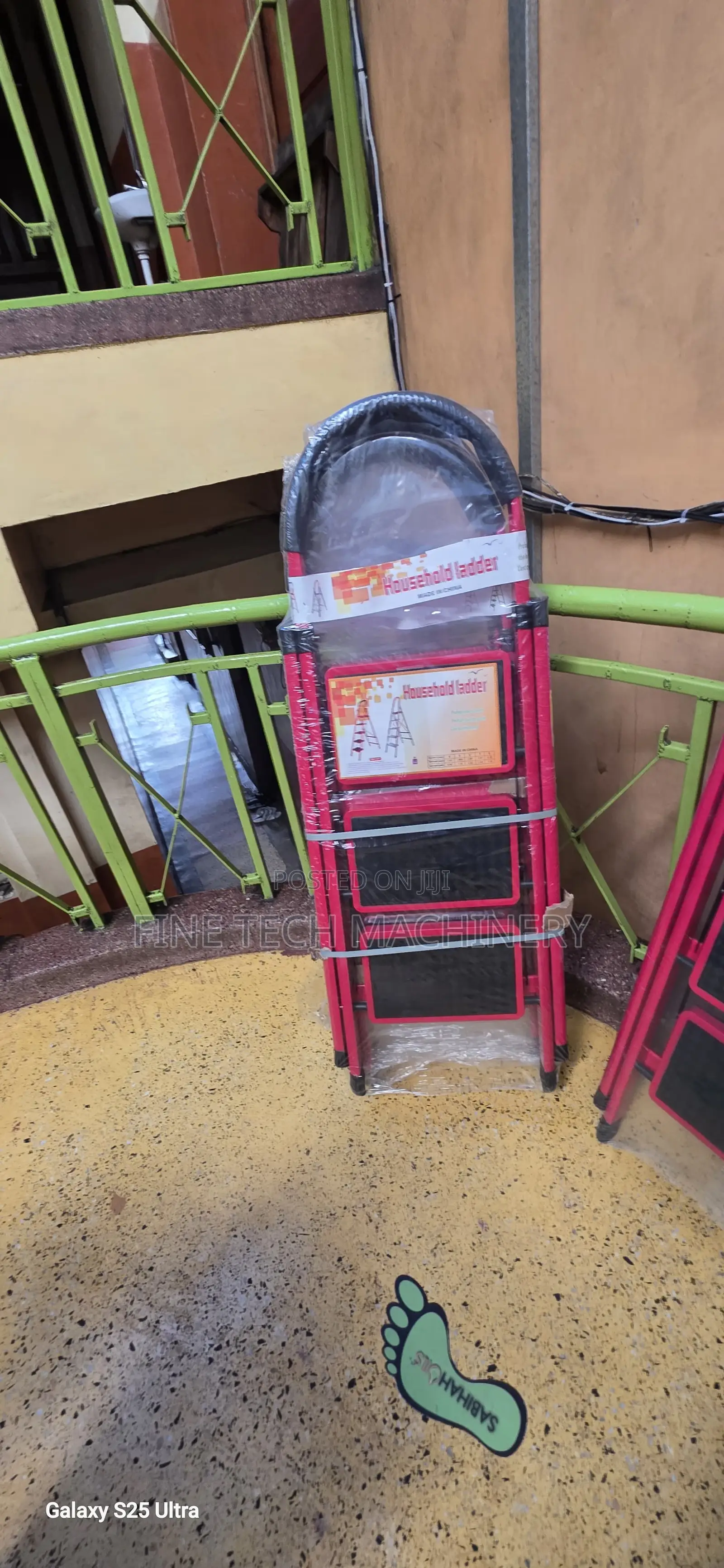 Step Ladder