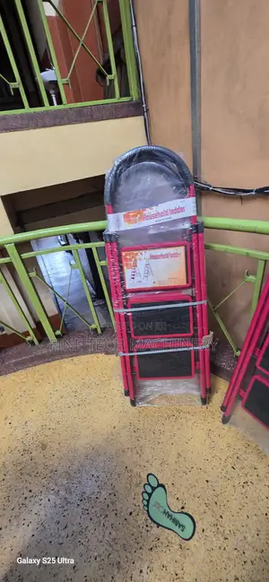 Step Ladder