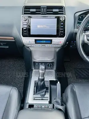 Toyota Harrier 2019 Black