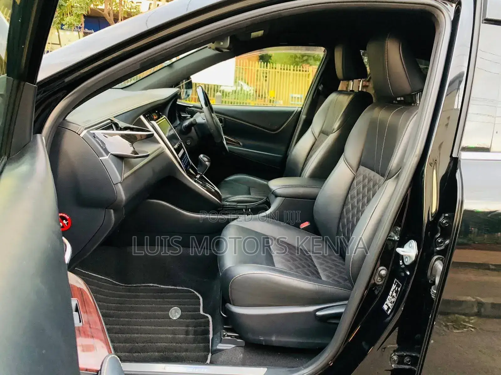 Toyota Harrier 2019 Black