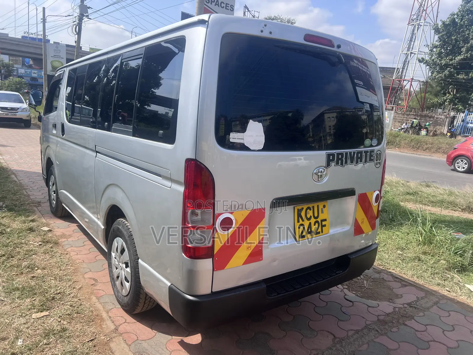 Toyota HiAce 2013 Silver