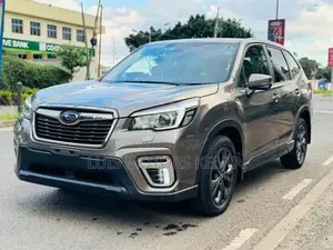 Subaru Forester 2019 Beige