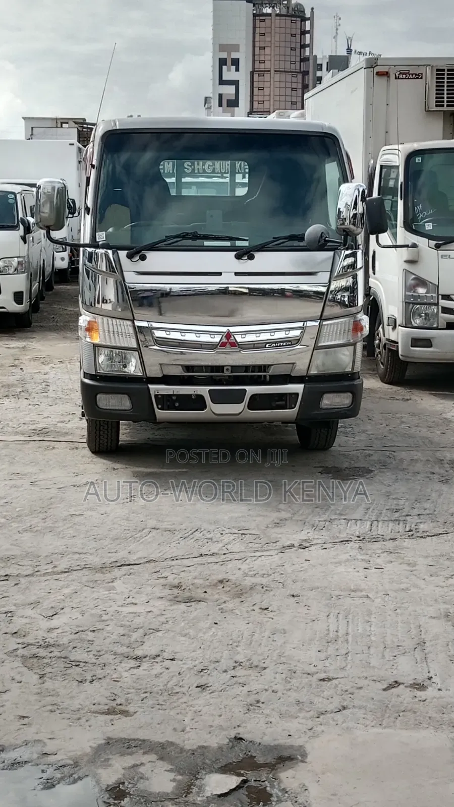 Mitsubishi Fuso Canter 2019 Silver