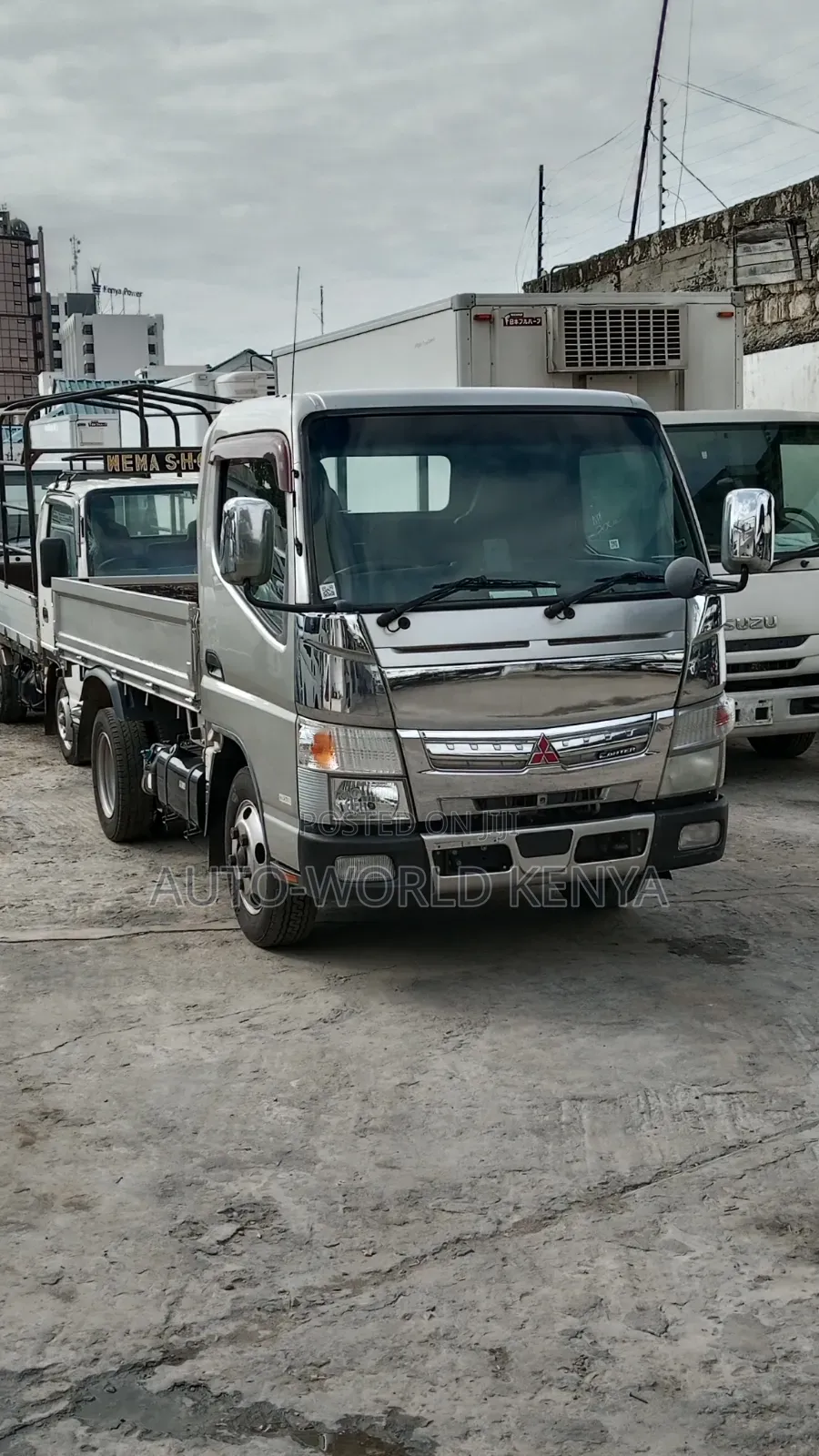 Mitsubishi Fuso Canter 2019 Silver