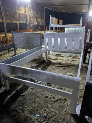 5x6 White Wooden Bed