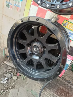 Land Cruiser V8 Rims Size 17