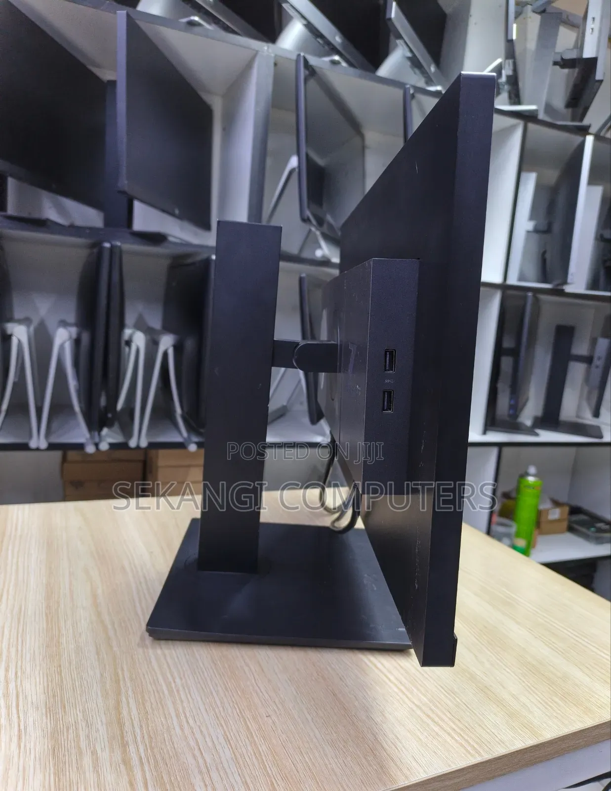 HP Z22 G2 Monitor