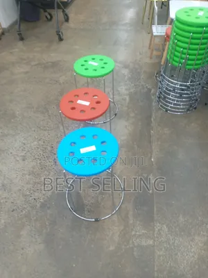 Saloonist Stools