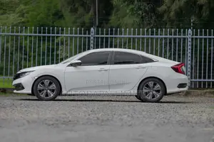 Honda Civic 2019 White