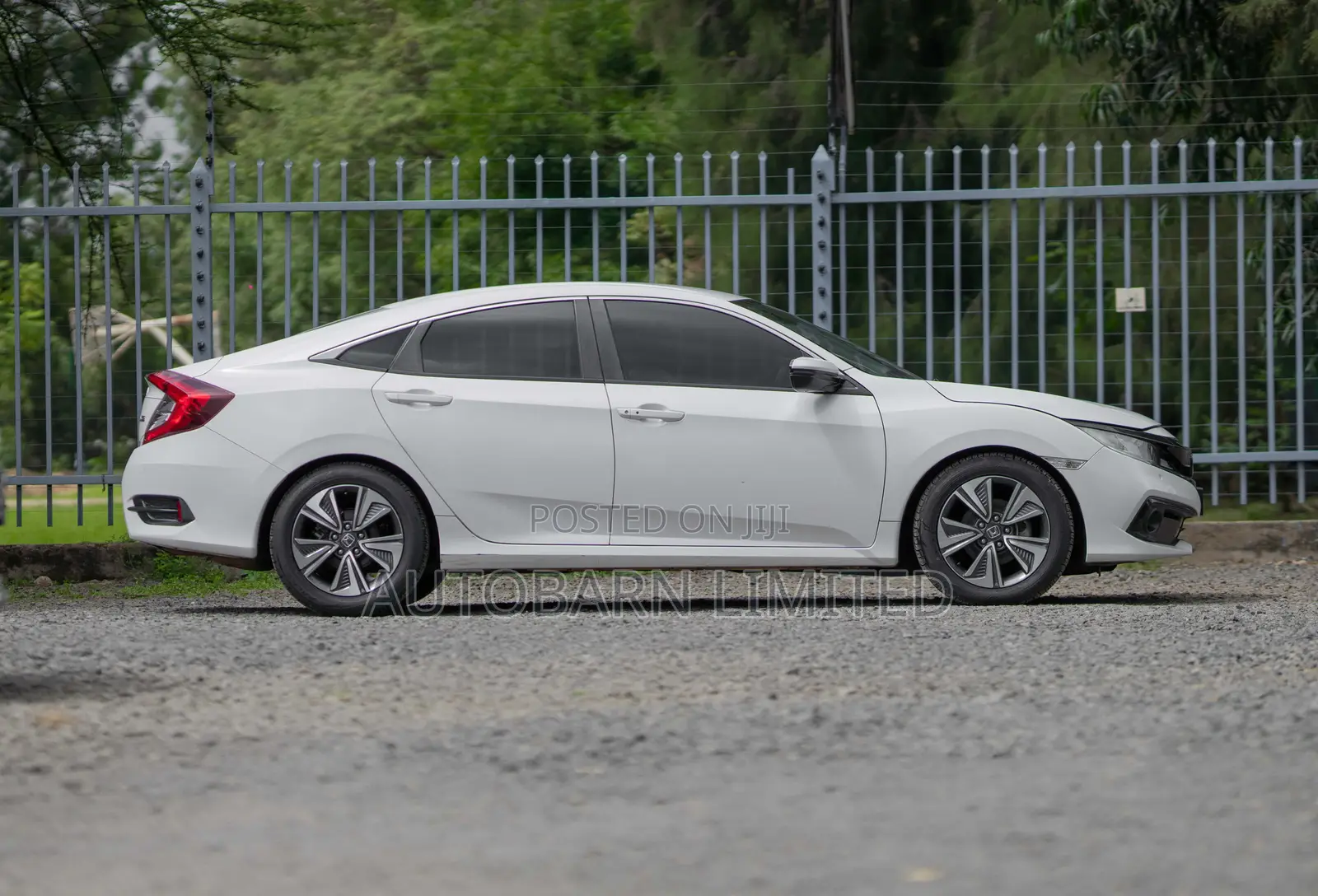 Honda Civic 2019 White