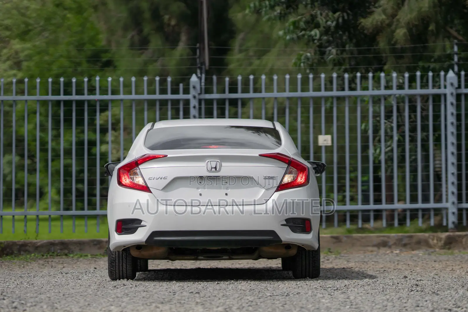Honda Civic 2019 White