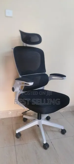 White Black Executive Office Chair With Lumbar Support