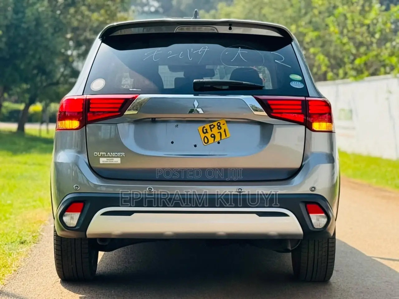 Mitsubishi Outlander 2019 Silver
