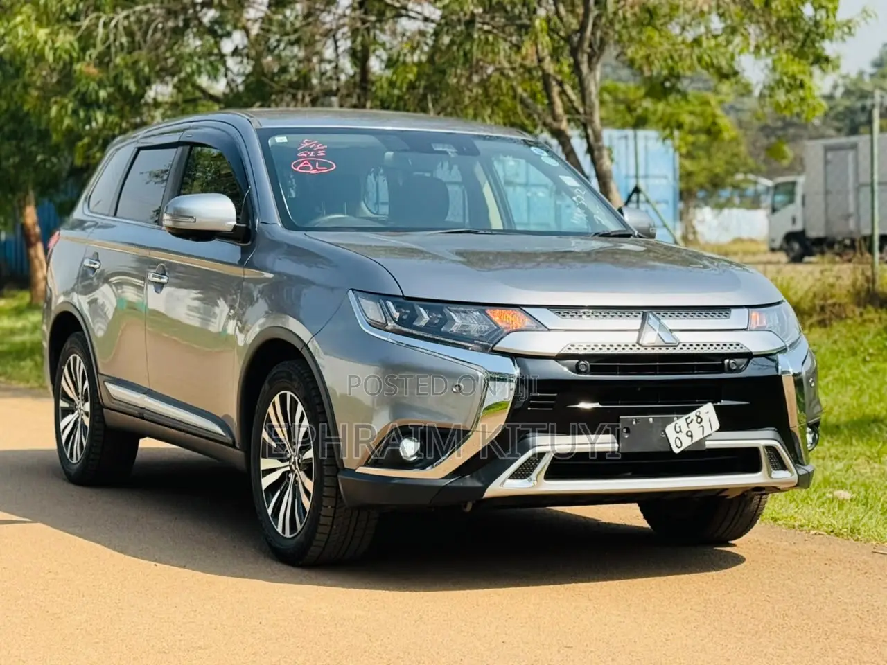 Mitsubishi Outlander 2019 Silver