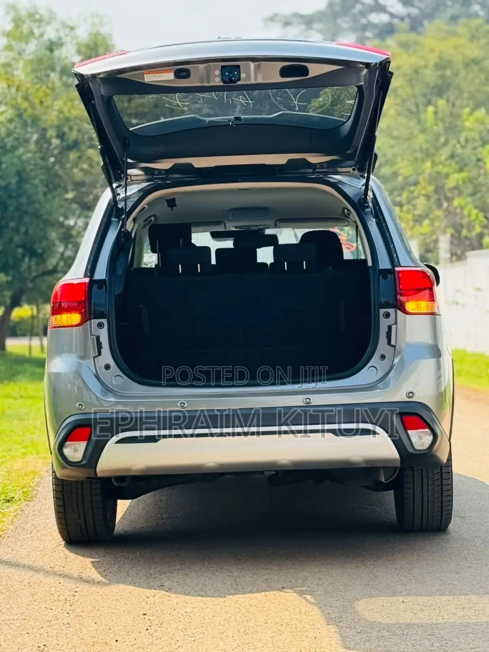 Mitsubishi Outlander 2019 Silver