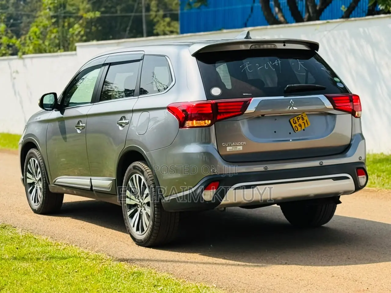 Mitsubishi Outlander 2019 Silver