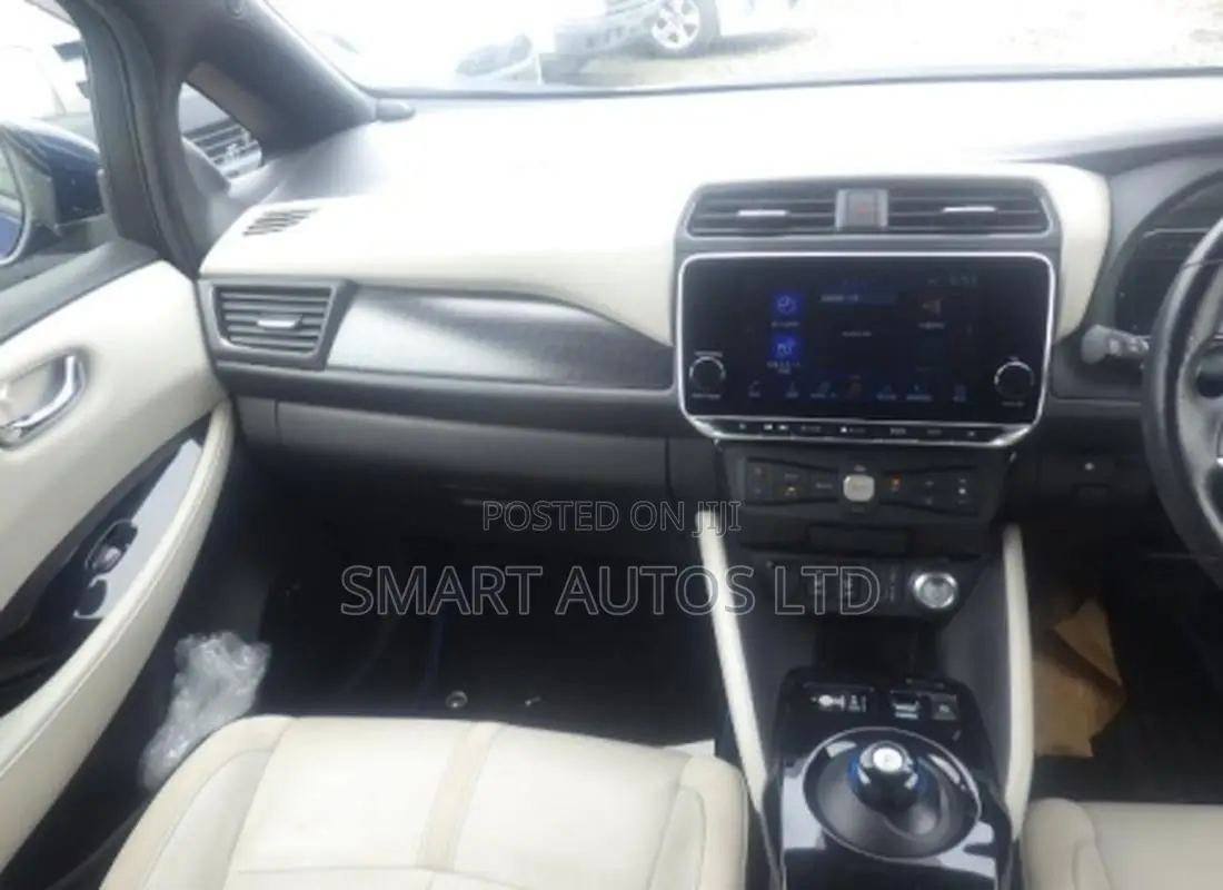 Nissan Leaf S 2020 Blue