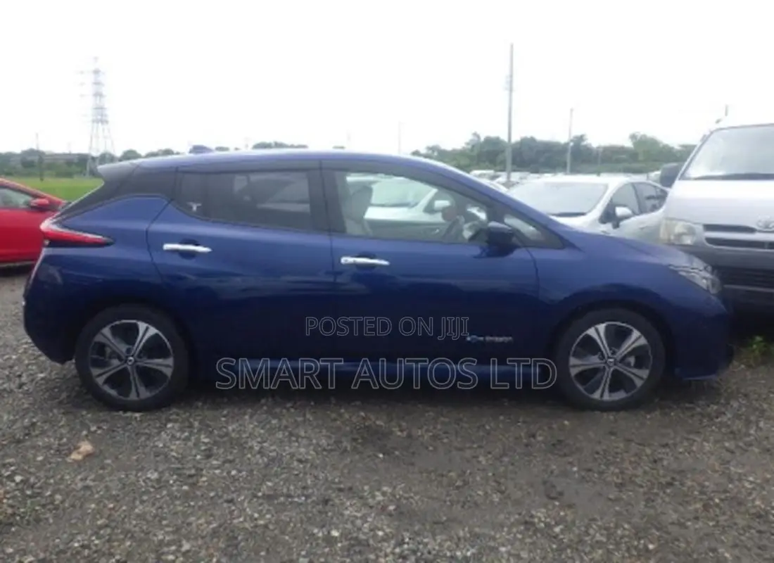 Nissan Leaf S 2020 Blue