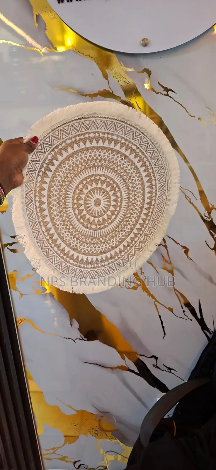 Round Wooven Jute Table mats(el.b