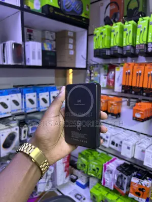 Original Amaya 10000mAh Super Fast Power Bank ,Built-in and Wireless